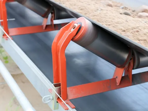 Tips for adjusting conveyor idlers